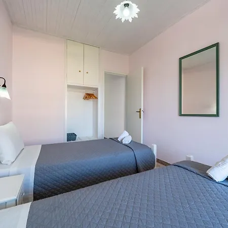 Alexandros And Appartement *