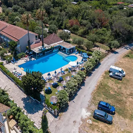 Alexandros And Appartement